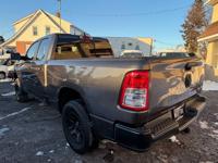 2019 DODGE RAM 1500 4x4 1-OWNER CLEAN CARFAX**RUNS STRONG**HEMI FEASTERVILLE - Image 6