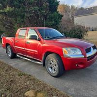 2006 Mitsubishi Raider Autotrader Private Seller - Image 5