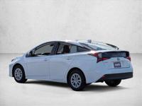 2022 Toyota Prius LE Electric AUTONATION Call (386) 603-6783 to confirm availability - January 30th - Image 9