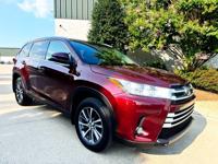 2019 Toyota Highlander XLE PREMIUM SUV WITH 3rd ROW SEAT ! ! LOW MILEA PHILADELPHIA - Image 2