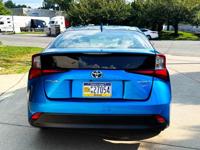 2019 Toyota Prius L Eco PREMIUM sedan HYBRID ! PHILADELPHIA - Image 5