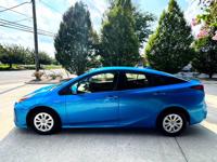 2019 Toyota Prius L Eco PREMIUM sedan HYBRID ! PHILADELPHIA - Image 7