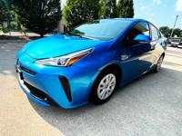 2019 Toyota Prius L Eco PREMIUM sedan HYBRID ! PHILADELPHIA - Image 8