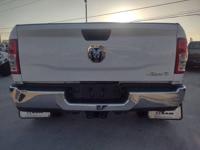 22 RAM 3500 Tradesman 4x4 4dr Crew Cab 8 ft LB DRW Down payment Houston - Image 7