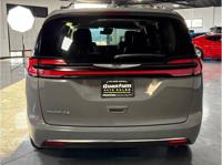 2021 Chrysler Pacifica Touring L Minivan (READ AD) north san diego county - Image 4
