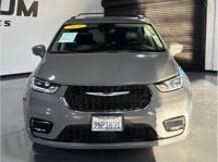 2021 Chrysler Pacifica Touring L Minivan (READ AD) north san diego county - Image 7