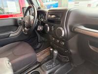 2014 Jeep Wrangler Unlimited Sport 4WD V6 - Image 4