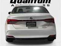 2020 Toyota Avalon Hybrid XLE Sedan (READ AD) north san diego county - Image 4