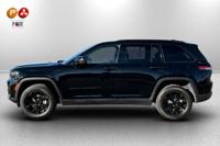 2024 Jeep Grand Cherokee Altitude X suv Diamond Black Crystal CALL 928-351-6484 FOR AVAILABILITY - Image 3