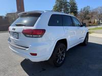 2021 Jeep Grand Cherokee 80th Anniversary Edition Larchmont, NY - Image 10