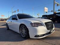 2020 Chrysler 300 Limited 4dr Sedan - Home of the ZERO Down ZERO Interest! + SOUTHWEST CAR SALES - Image 8