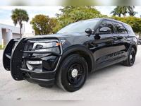 2020 Ford Explorer Police Interceptor Utility FPIU Hybrid PPV Upfitted - Image 3