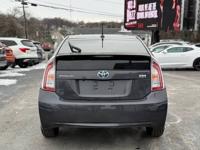 2013 Toyota Prius Four 4dr Hatchback CRYSTAL AUTO SALES INC ~ 2204 Nolensville Pike NASHVILLE - Image 9