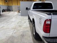 2015 Ford F-250 Super Duty 4x4 Crew Cab XL Long Bed Mid TN - Image 8