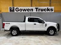 2017 Ford F-250 Super Duty 4x4 Extended Cab XLT Back Up Camera Mid TN - Image 4