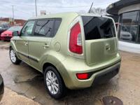 2013 KIA SOUL - FANTASTIC CONDITION & VERY LOW MILEAGE!!! Nashville - Image 6