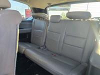 💥2016 TOYOTA SEQUOIA SR5💥5.7L V8 💥4X4💥SAVE THOUSANDS 💵💶💰SAVE THOUSANDS PRICED WAY BELOW KELLY BLUE BOOK💵💶💰 - Image 9