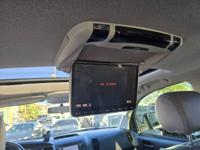 💥2016 TOYOTA SEQUOIA SR5💥5.7L V8 💥4X4💥SAVE THOUSANDS 💵💶💰SAVE THOUSANDS PRICED WAY BELOW KELLY BLUE BOOK💵💶💰 - Image 10