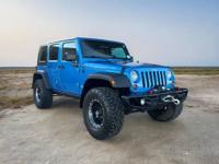 2010 Jeep Wrangler Unlimited Rubicon - Low Miles CALL ONLY - Image 5