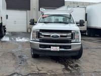 2019 Ford f-250 f250 f 250 XL ROYAL UTILITY BED! POWER INVERTER! 4X4! - Image 9