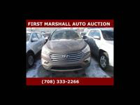 2014 Hyundai Santa Fe -Auction Pricing + First Marshall Auto Auction