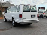 2011 Ford E-350 XLT - WHEELCHAIR VAN / 8 PASSENGER! Wheelchair Van In Beaverton - Image 5