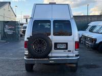 2011 Ford E350 4X4 Van - 4WD QUIGLEY CONVERSION / LIFTED / LOW MILES ! Ford E-350 4x4 van in Beaverton - Image 6