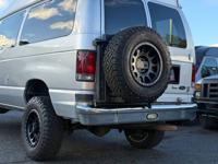 2011 Ford E350 4X4 Van - 4WD QUIGLEY CONVERSION / LIFTED / LOW MILES ! Ford E-350 4x4 van in Beaverton - Image 8