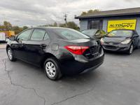 2017 TOYOTA COROLLA Madison - Image 7