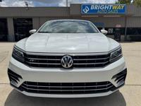 2018 Volkswagen Passat R-Line *** WE FINANCE EVERYONE *** Blanding Blvd Jacksonville - Image 8