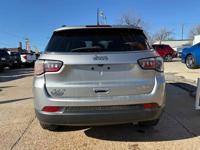 2022 Jeep Compass Latitude 4x4 4dr SUV - Home of the ZERO Down ZERO Interest! + SOUTHWEST CAR SALES - Image 7