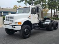 1990 International 4900 6X6/4x4 Truck Tractor w/9K ORIGINAL MILES Bakersfield - Image 10