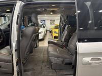 2005 Chrysler Town & Country Limited With Only 83,742 Miles multnomah county - Image 10