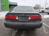 2001 TOYOTA CAMRY WAUKEGAN, ILLINOIS - Image 9