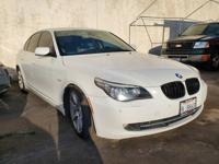 2009 BMW 535i, beautiful factory white,leather, LOADED bargain!!!! LA MESA - Image 3