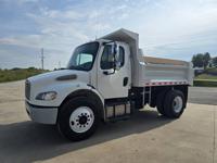 2014 FREIGHTLINER M2 106 HD Dump Truck Cummins 2k Mi Auto AC Like New! St Joseph MO - Image 5