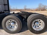 2018 Freightliner Cascadia Evolution DD15 and Auto!! Lone Jack - Image 6