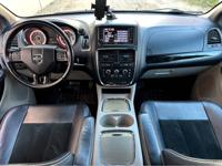 2017 DODGE GRAND CARAVAN - COVETED 3RD ROW SEATING, SUPER CLEAN! San Diego - Image 6