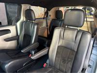 2017 DODGE GRAND CARAVAN - COVETED 3RD ROW SEATING, SUPER CLEAN! San Diego - Image 9