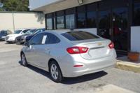 2018 Chevrolet Cruze - FINANCING AVAILABLE! - Dealmaker Auto Sales - DEALMAKER AUTO SALES - - Image 4