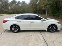 2017 Nissan Altima SV Houston - Image 10