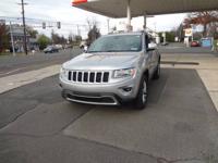 2015 Jeep Grand Cherokee Limited 4x4 4dr SUV Newtown, PA - Image 4