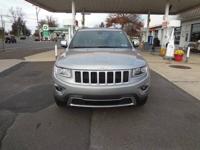 2015 Jeep Grand Cherokee Limited 4x4 4dr SUV Newtown, PA - Image 9