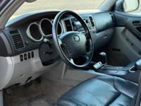 TOYOTA 4RUNNER SPORT EDITION 4WD V8 CLEAN TITLE LOW MILES city of san diego - Image 8