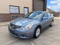2012 Nissan Altima Sedan 4D Edmond @ Legacy Auto