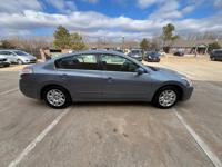 2012 Nissan Altima Sedan 4D Edmond @ Legacy Auto - Image 5