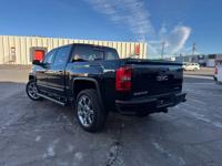 2015 Gmc Sierra 1500 DENALI DENALI! 4X4! SUNROOF! CREW CAB! - Image 4