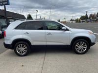 2011 Kia Sorento AWD All Wheel Drive EX 4dr SUV - 3rd Row Third TRADES WELCOME!! - Image 7