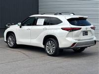 2021 Toyota Highlander Platinum AWD - No Accident History Federal Blvd. Denver. 80221 - Image 9