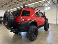 2012 Toyota FJ Cruiser Trail Team Edition Solid Axle Swap Low miles! CHECK OUR GOOGLE REVIEWS!!! - Image 4